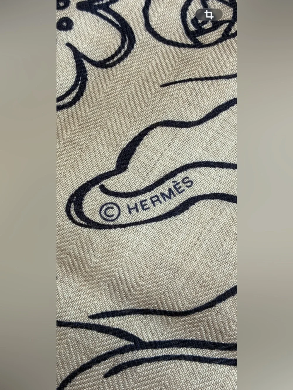 Authentic Hermes Mille et Un Lapins Giant Triangle - Picture 11 of 15
